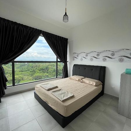 Sandakan Homestay Sea-Forest View Apartment 2R2B 海森雙景公寓 المظهر الخارجي الصورة